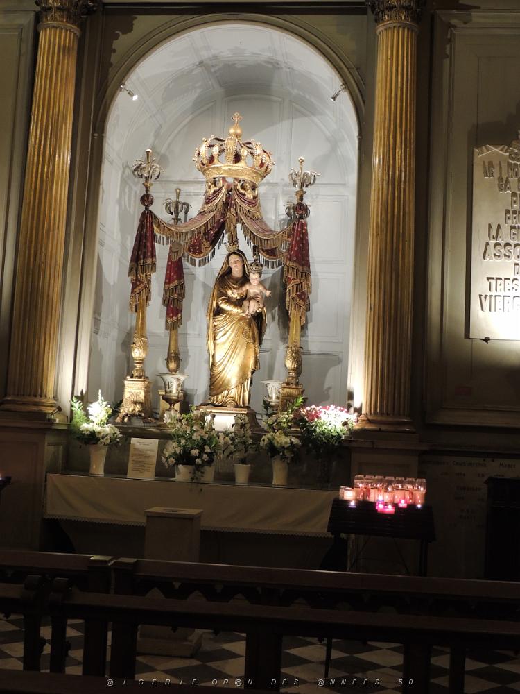 la Cathedrale  Vierge.JPG -           